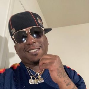 Meet your Posher, Kevin